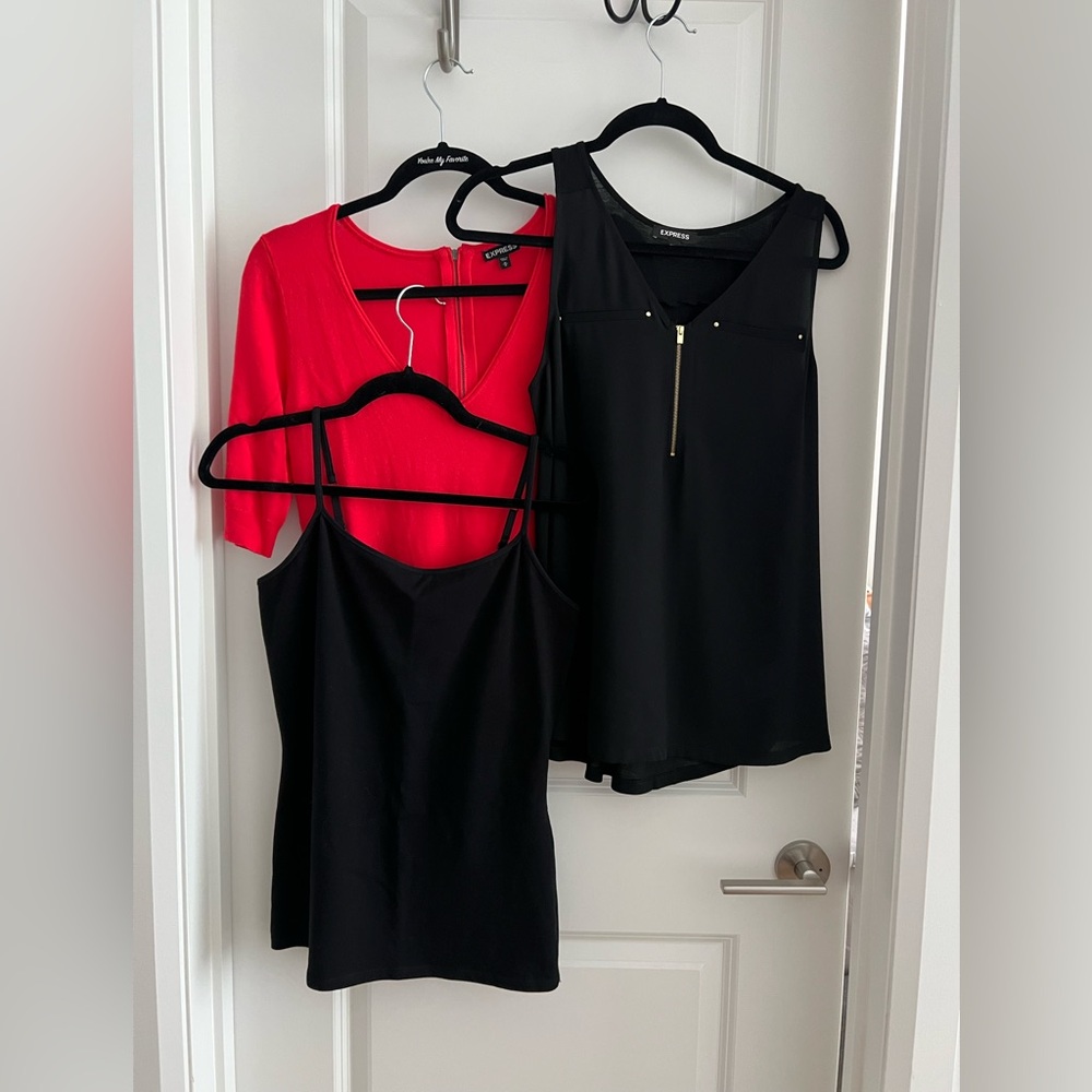 EXPRESS Tops Medium